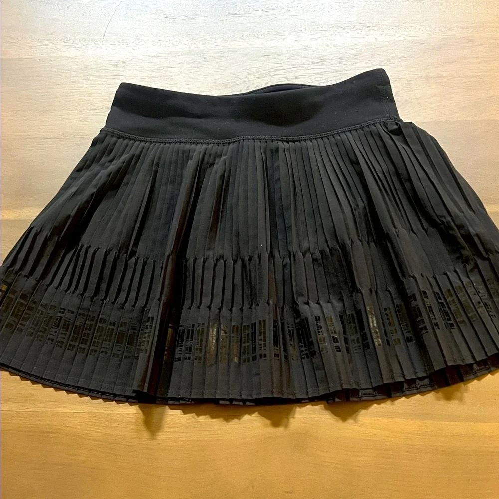 Ivivva Black Pleated Skorts size 8